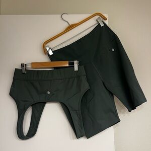 Anine Bing Sports Bra and biker shorts 
, BOTH size M, good condition